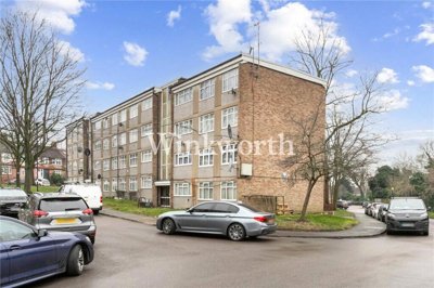 Property on Beale Close, N13 6DH