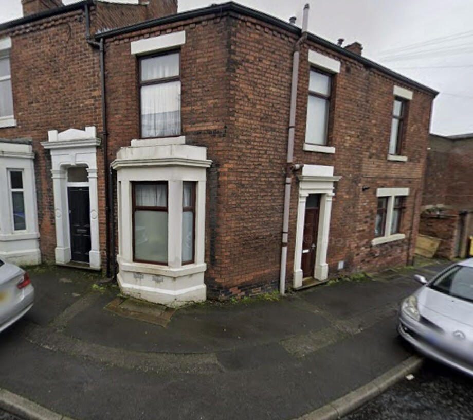 Terraced House