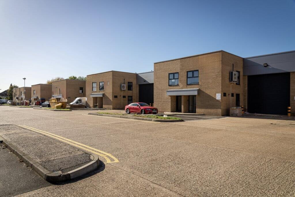 Distribution Warehouse