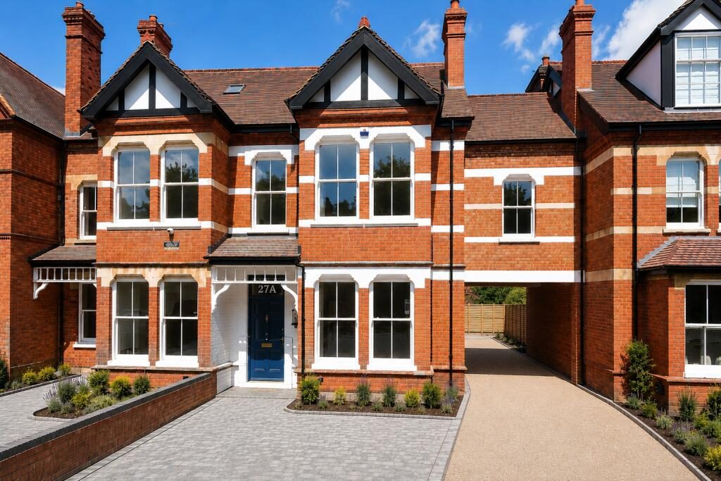 Property main image
