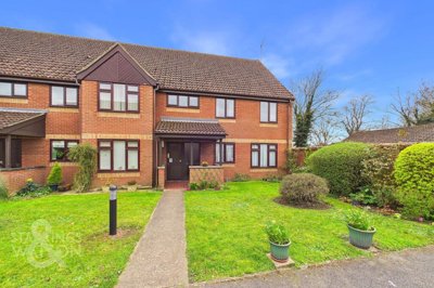 Property on Parkside Court, IP22 4NJ