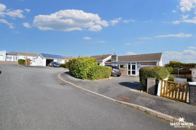 Property on Hazel Grove, SA73 1EW