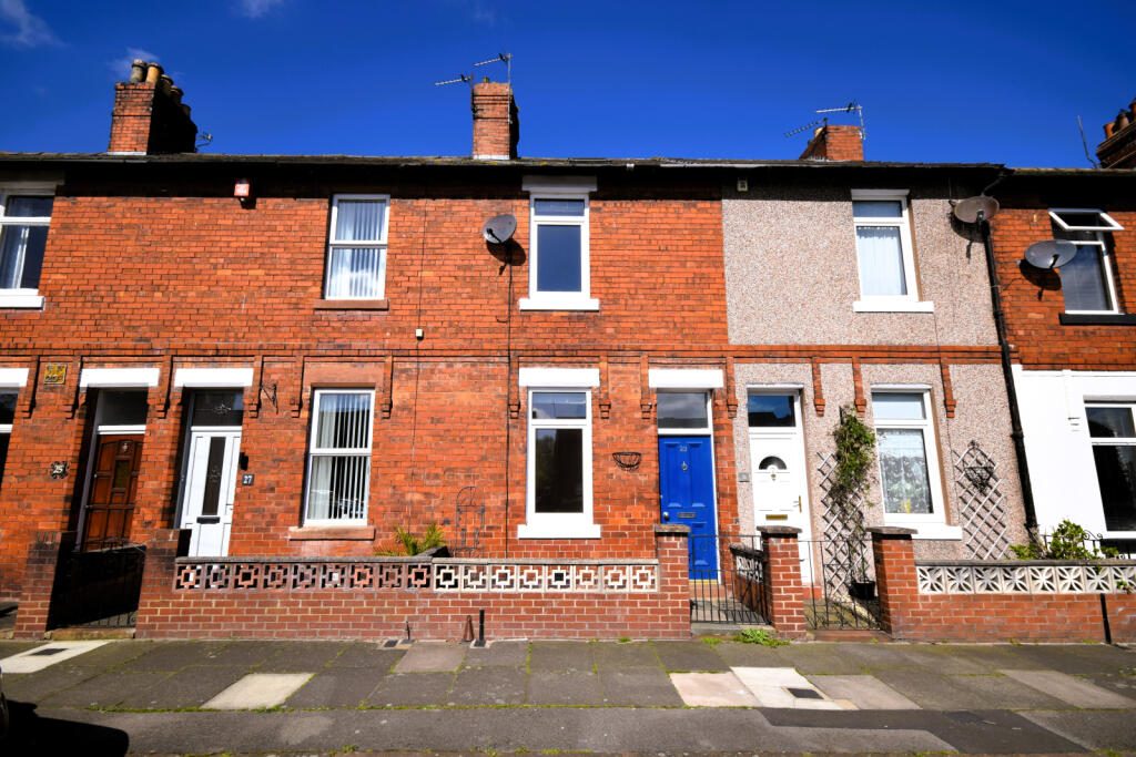 Terraced House