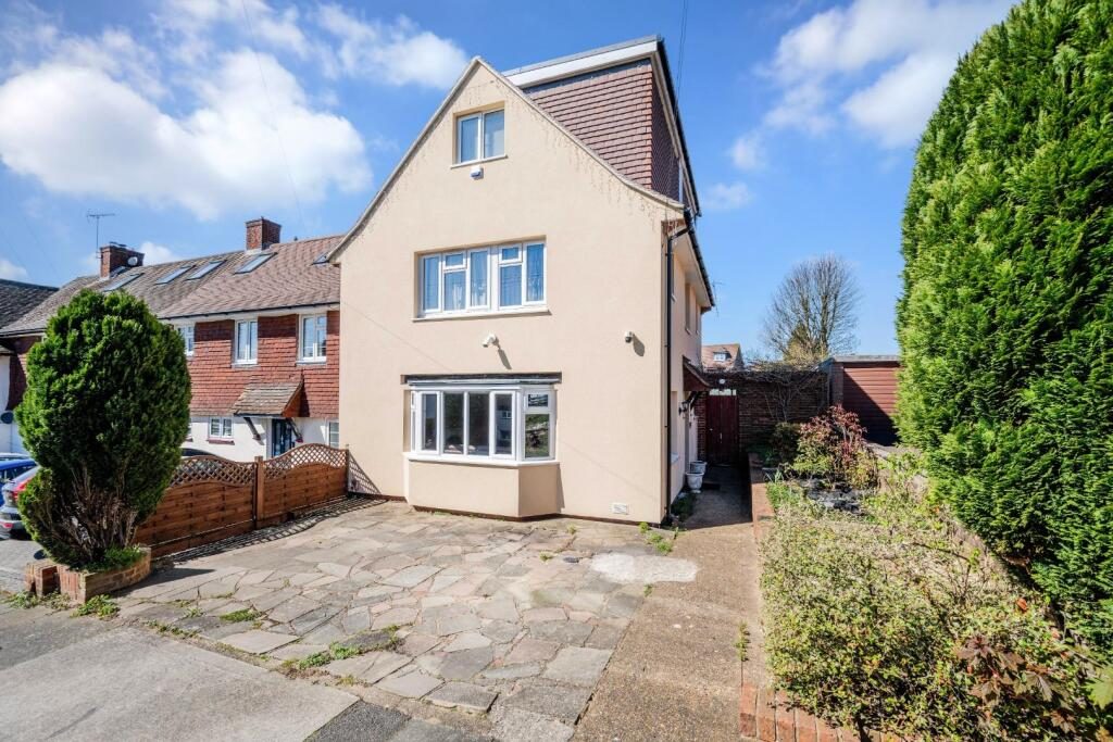 Terraced House