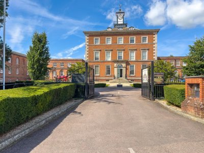 Property on Devington Park, EX6 8TN