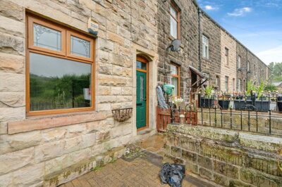 Property on Burnley Road, BB10 4SN