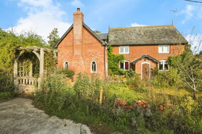 Property on Main Road, IP13 9LZ