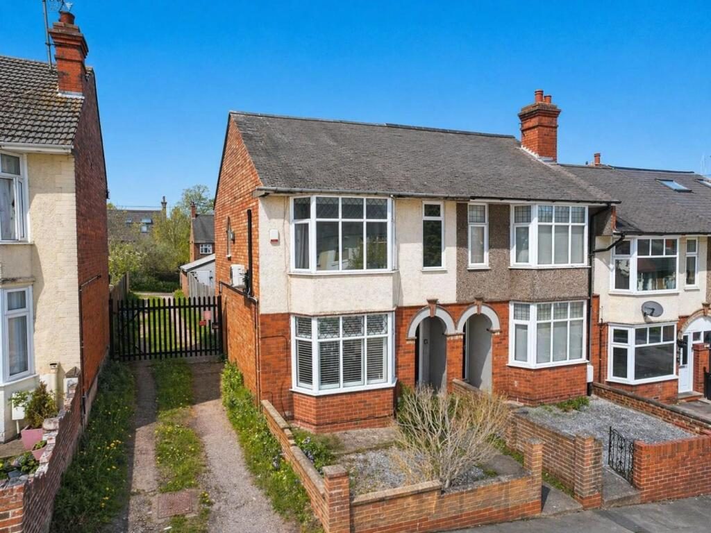 Terraced House