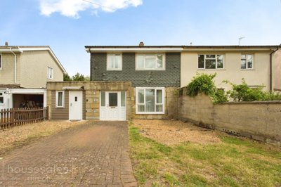 Property on Byron Square, CB2 9JL