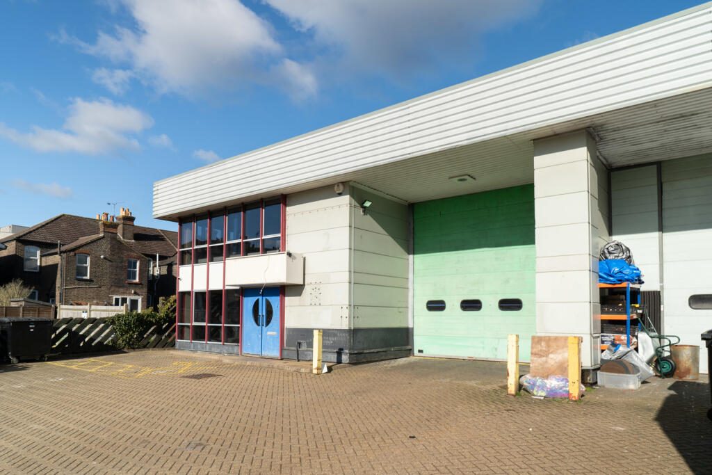 Distribution Warehouse