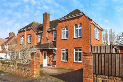 Property on Broadway, EX2 9LU