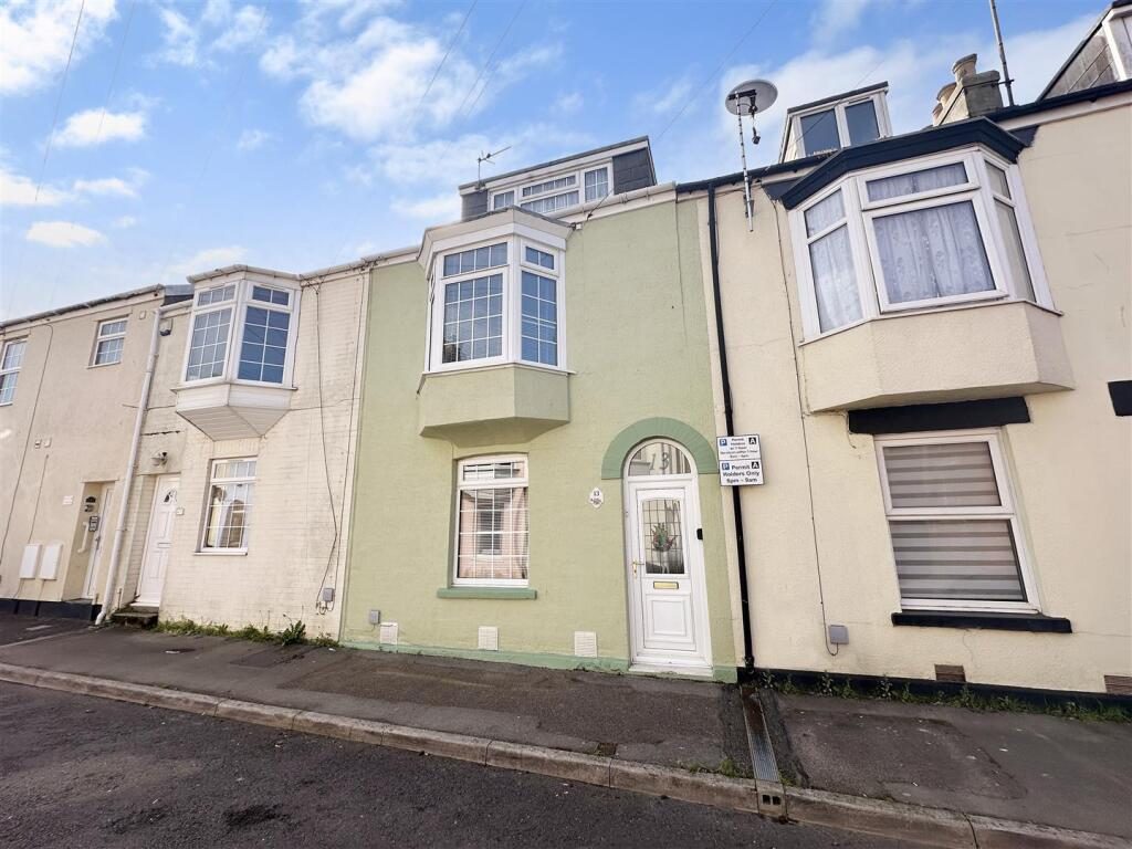 Terraced House