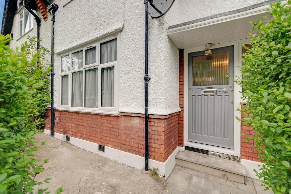 Terraced House