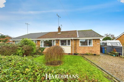 Property on Orchard Lane, NR32 5AG