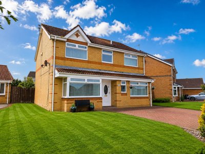 Property on Ploverfield Close, NE63 8LX