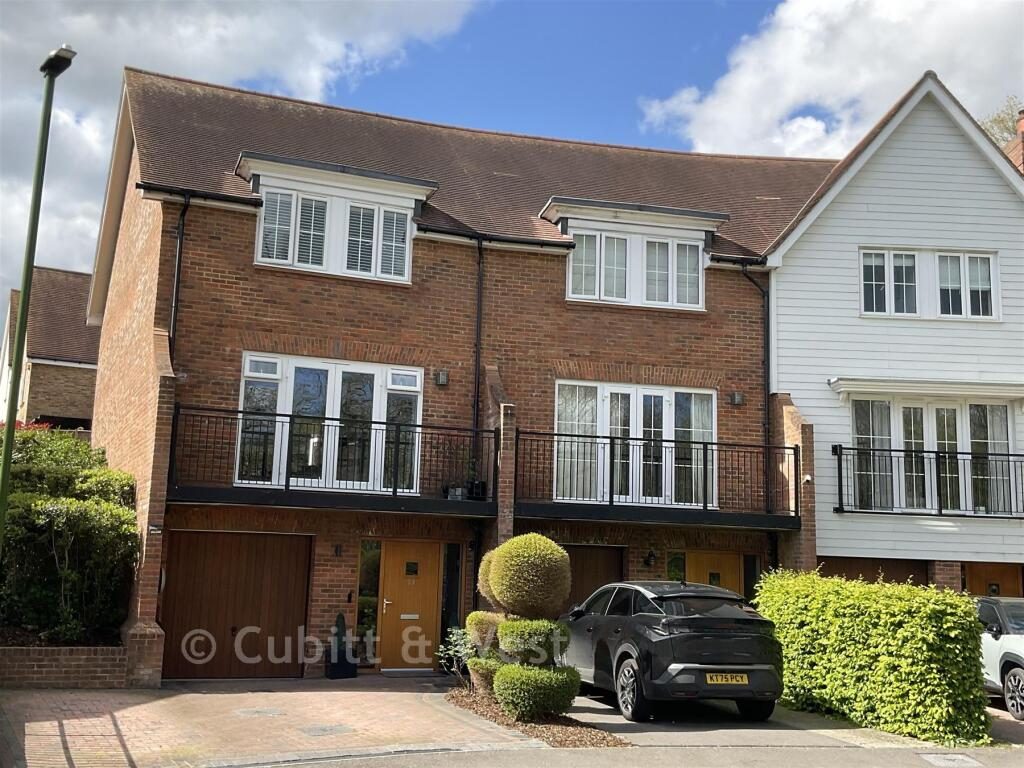Terraced House