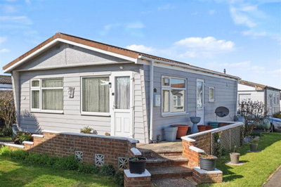 Property on Pooles Lane, SS5 6PW