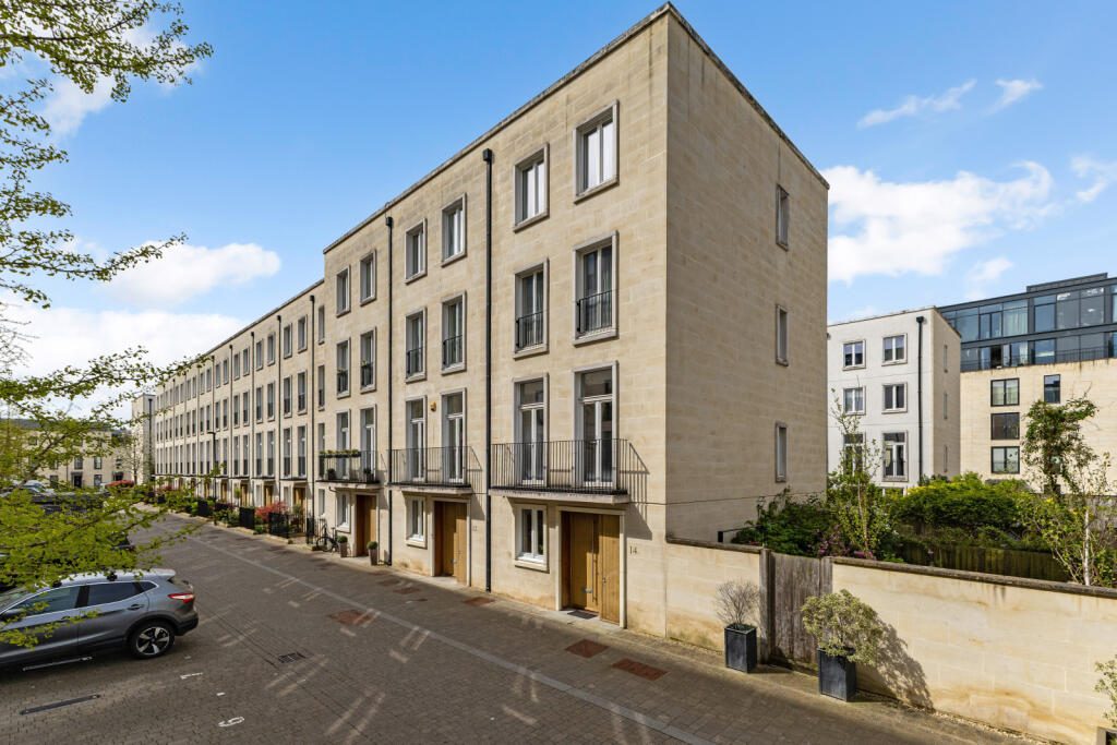 Terraced House