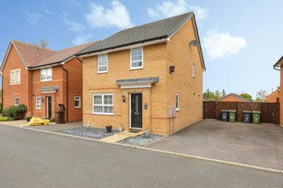 Property on Shackleton Road, IP25 6GG