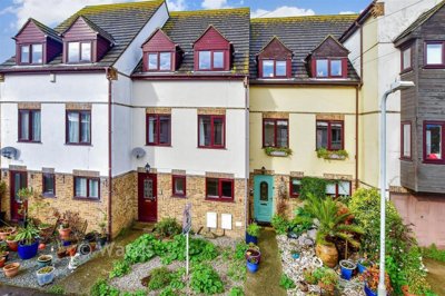 Property on Peter Street, CT14 6DG