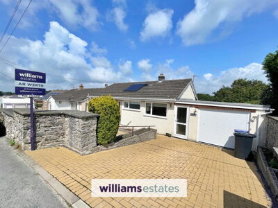 Property on Ochr Y Bryn, LL16 5AT
