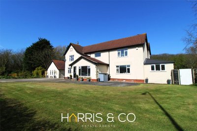 Property on Fleetwood Road, FY7 8LA
