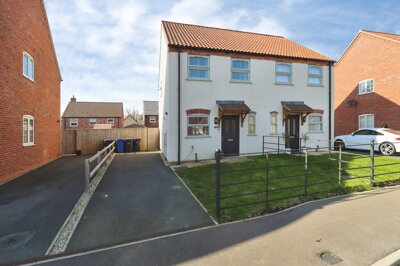 Property on Main Drive, LN2 2QY