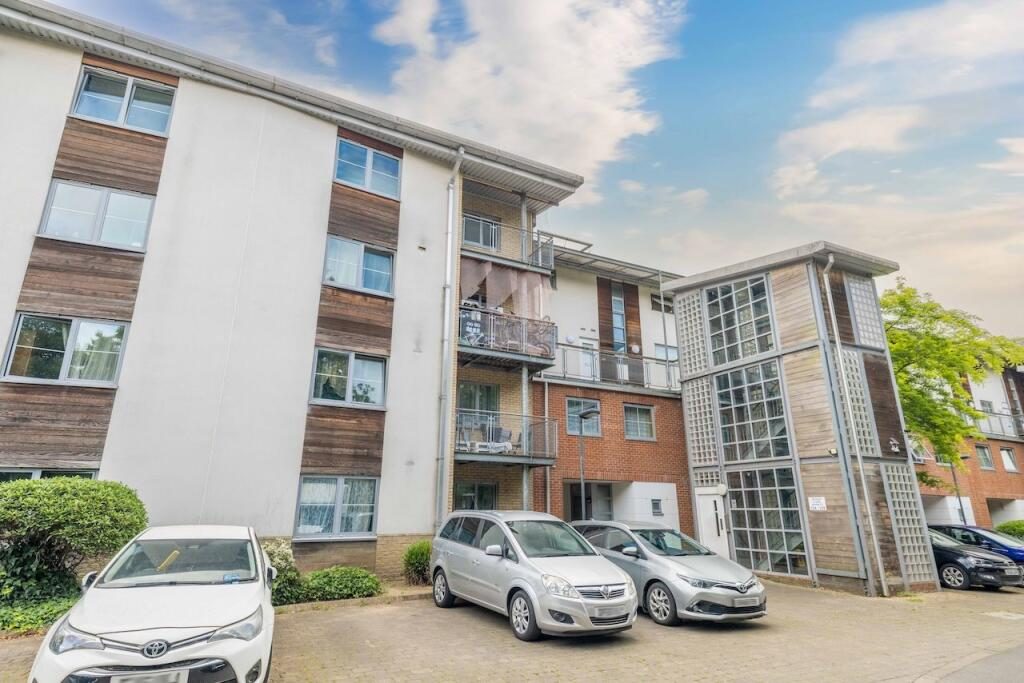 Property main image