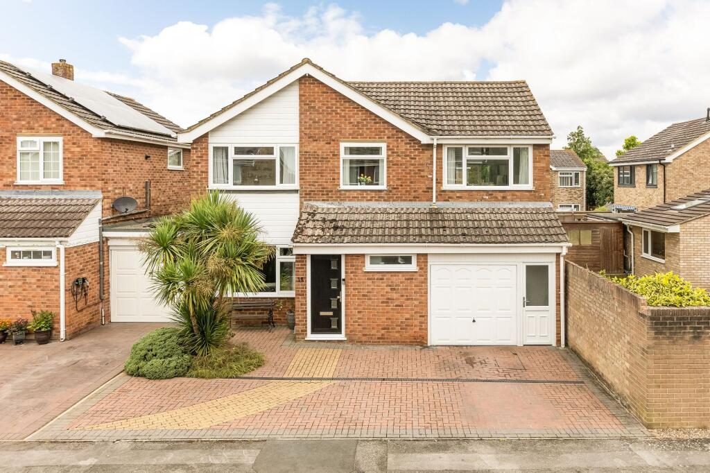 Property main image
