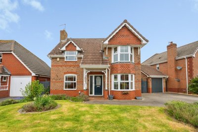 Property on Gawtree Way, WR4 0QE