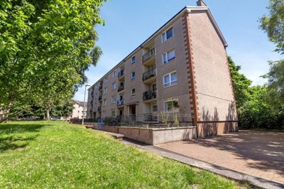 Property on G32 9EH