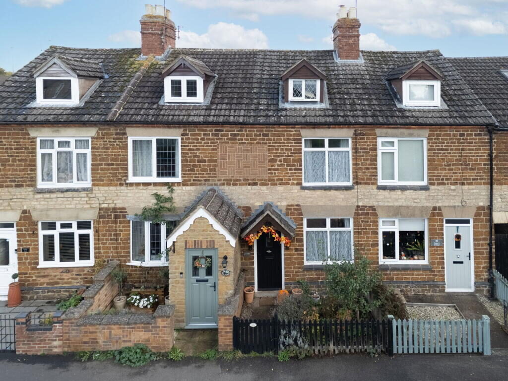 Terraced House