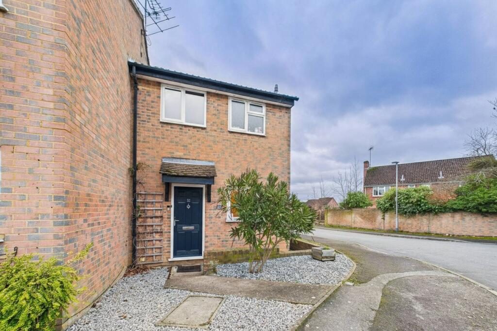 Property main image