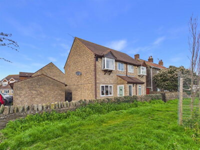 Property on Vicarage Road, BS15 3AH