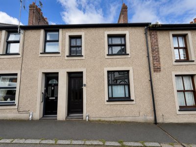 Property on William Street, LL57 1BG