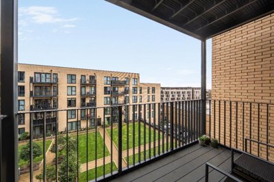 Property on Milky Way, NW9 9DP