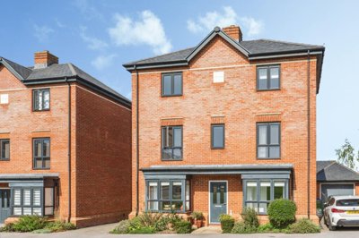 Property on Hospital Road, GU11 4AW