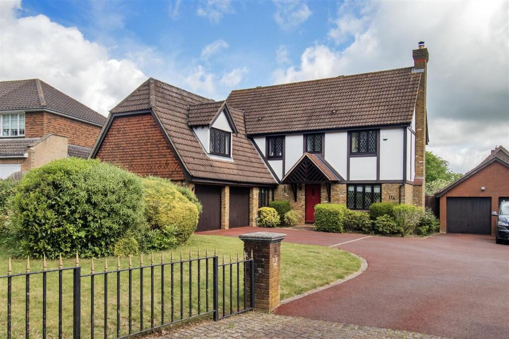 Property main image