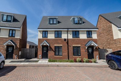 Property on Wagtail Gardens, NE40 3FG