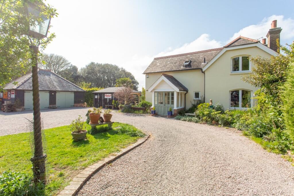 Detached House