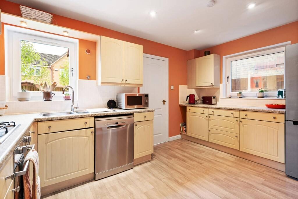 Thumbnail 12