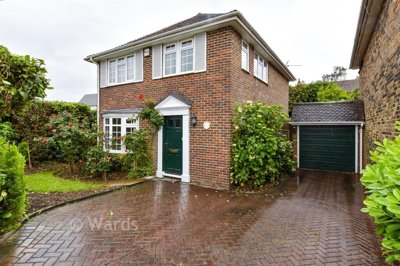 Property on ME17 4QT