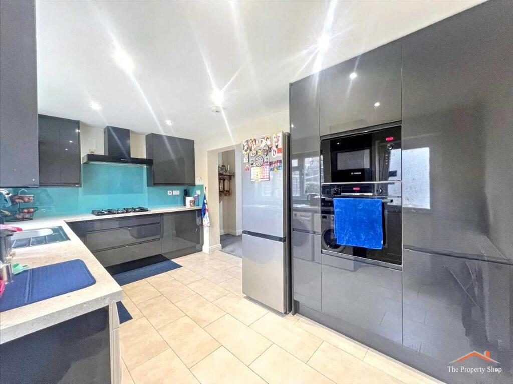 Terraced House