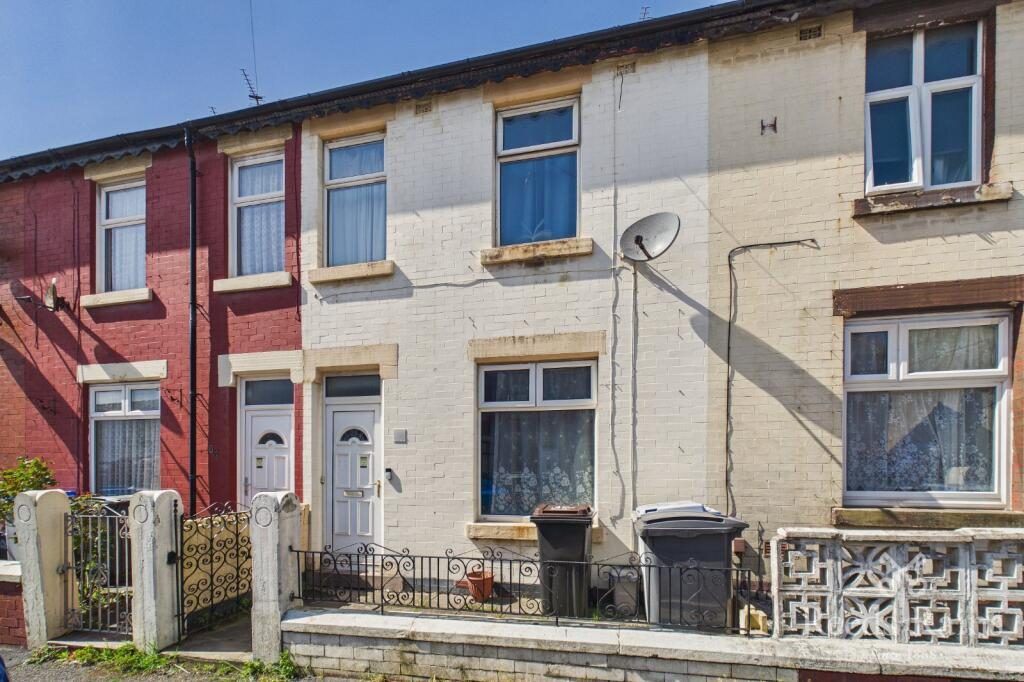 Terraced House