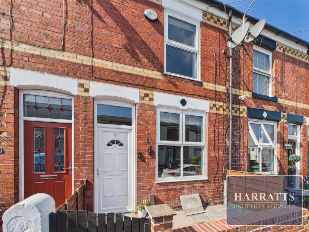 Terraced House
