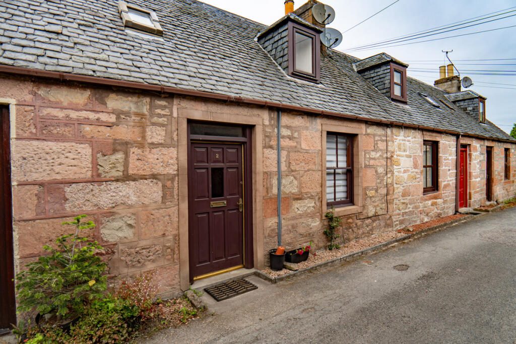 Property main image
