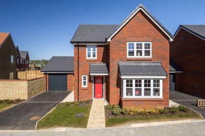 Property on SN7 7SN