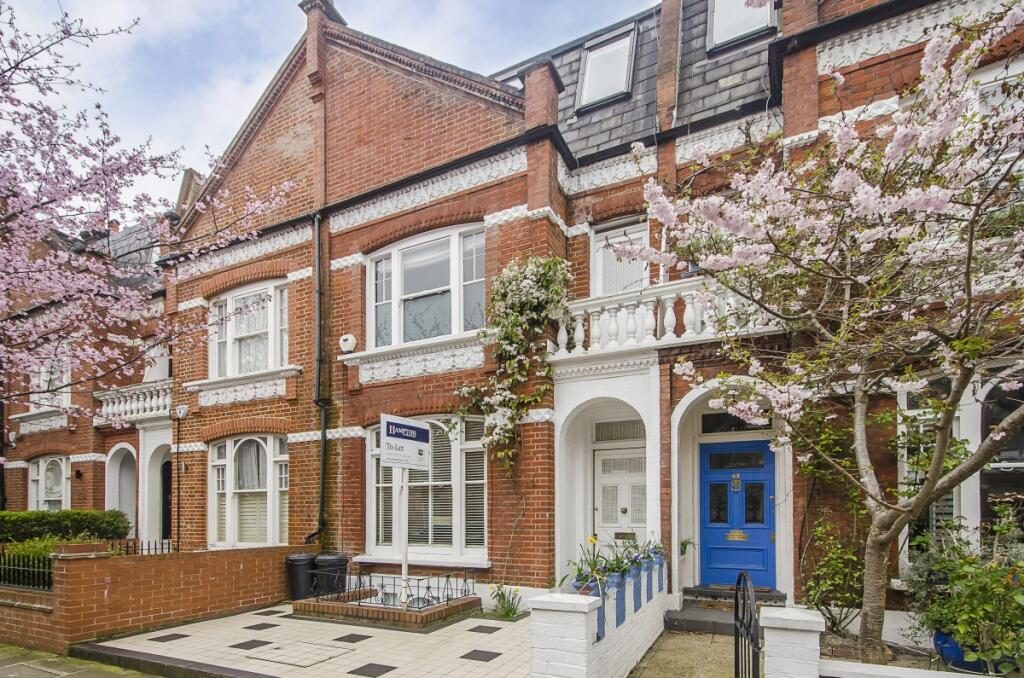 Terraced House