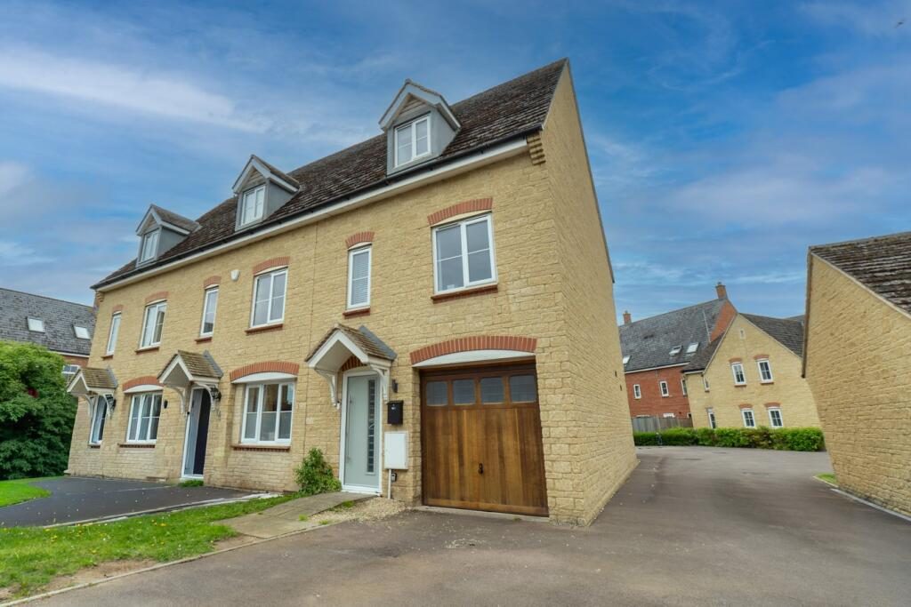 Terraced House