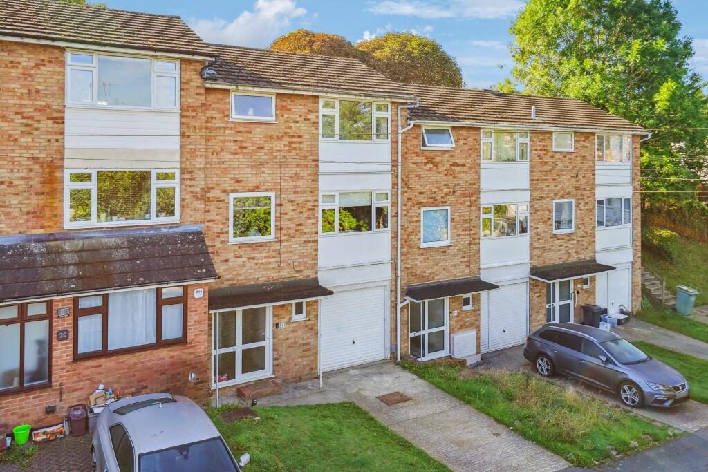 Terraced House